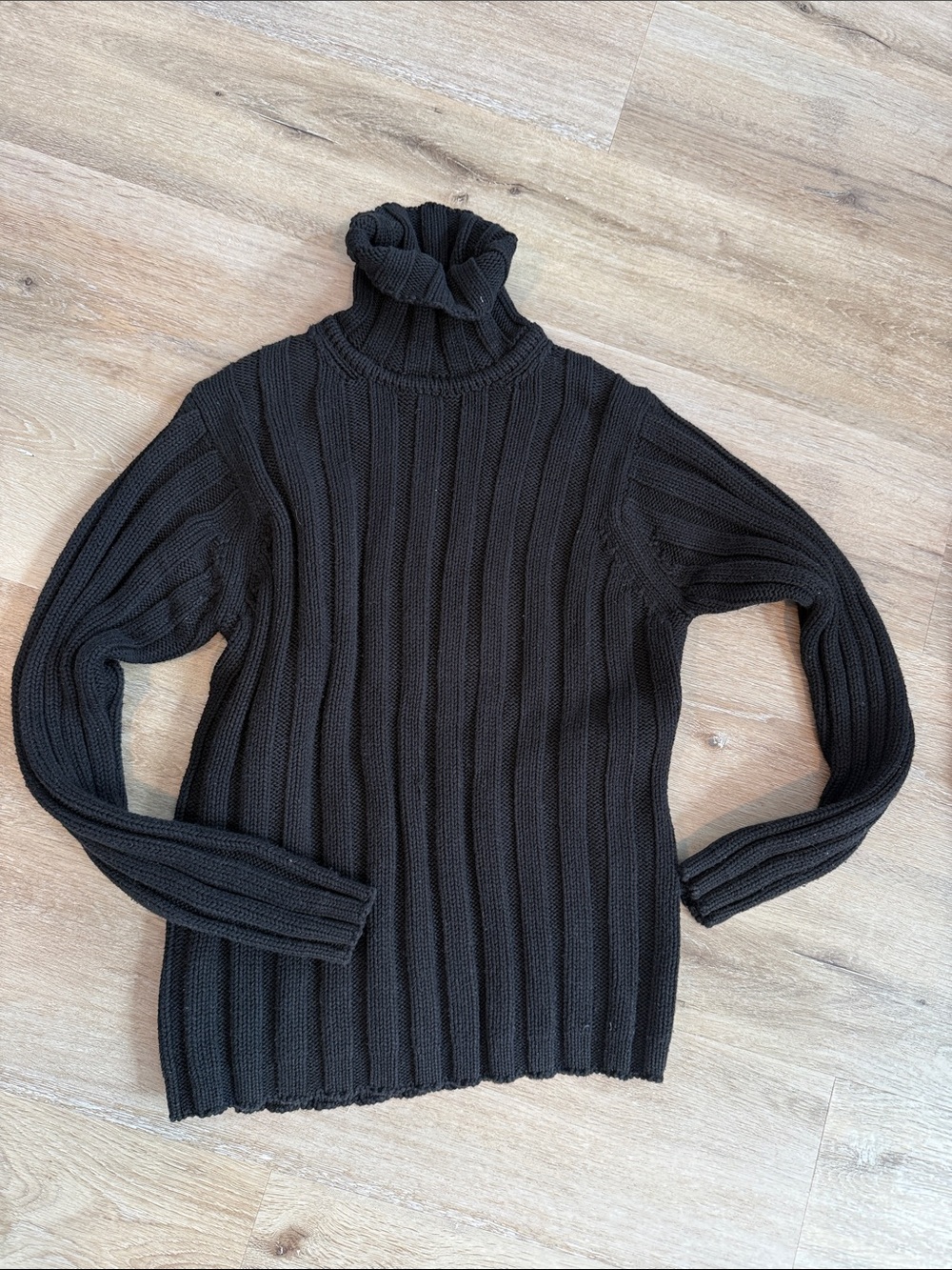 GAP Black Ribbed Turtleneck Sweater